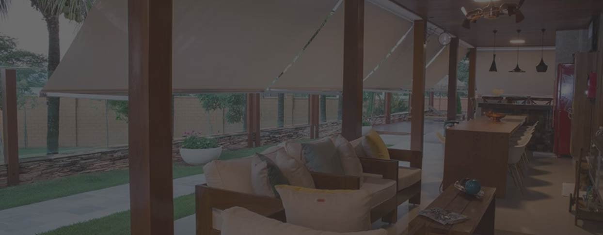 Fabricante de Cortinas, Toldos, Coberturas Especiais e Móveis Sob Medida.